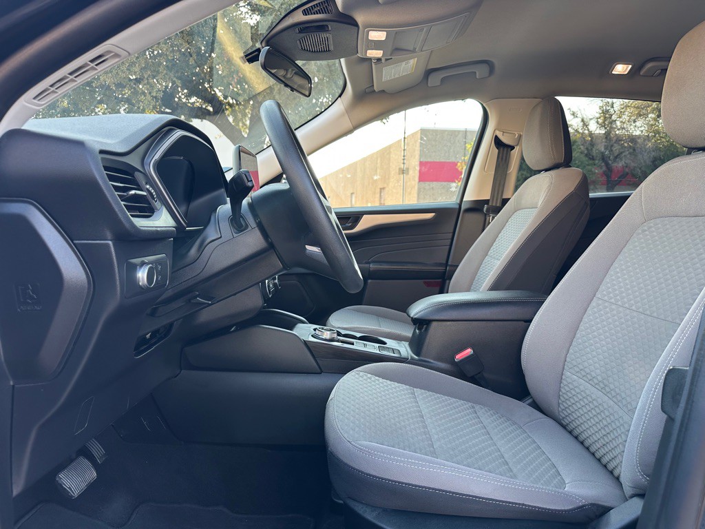 2022 Ford Escape Image 23