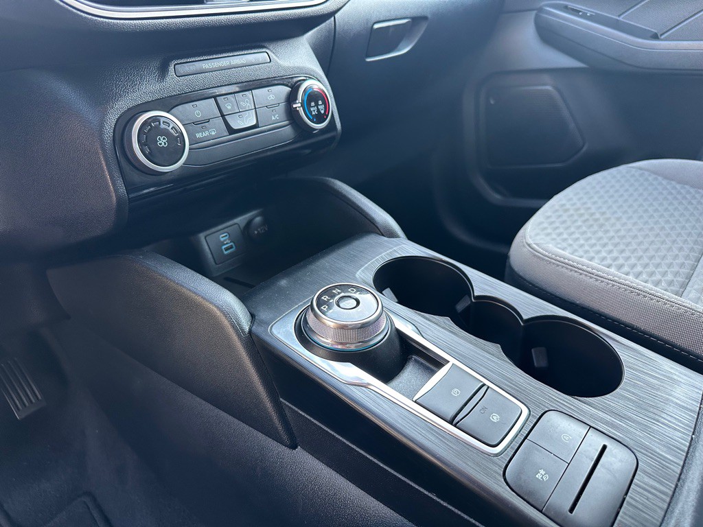 2022 Ford Escape Image 29