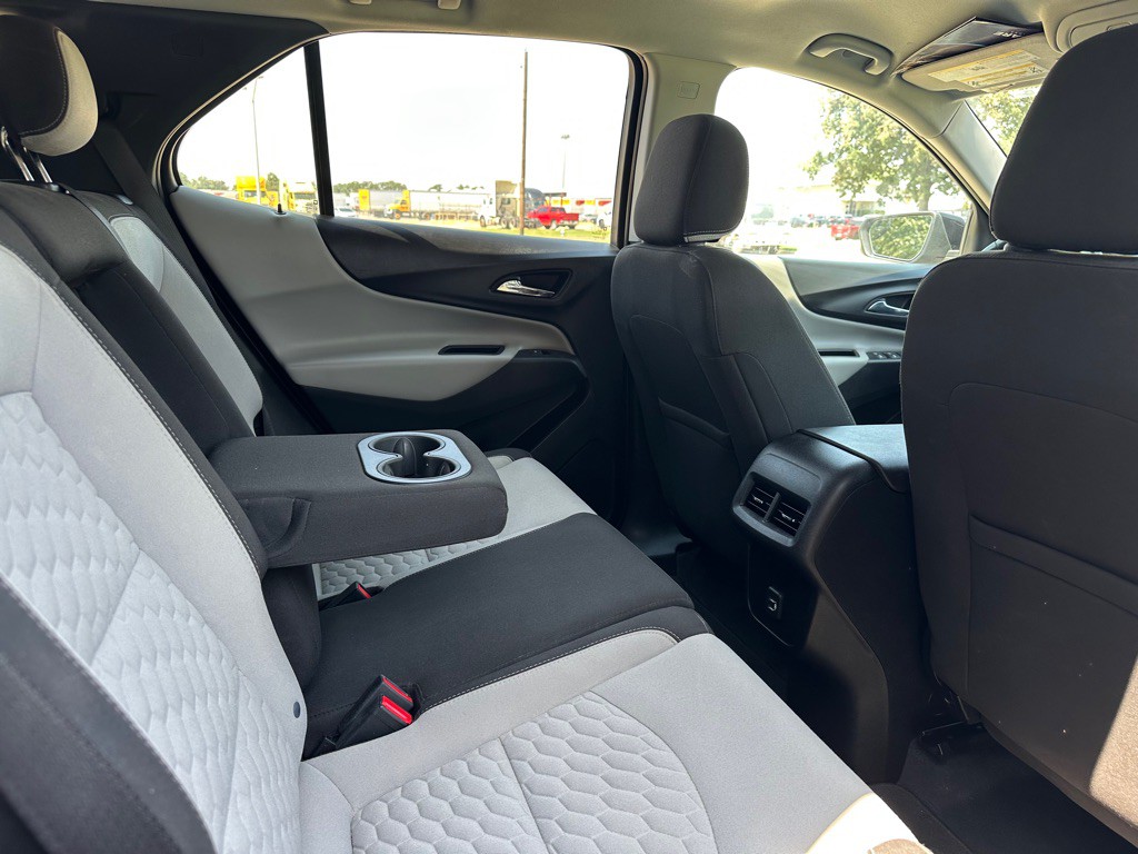 2020 Chevrolet Equinox Image 24