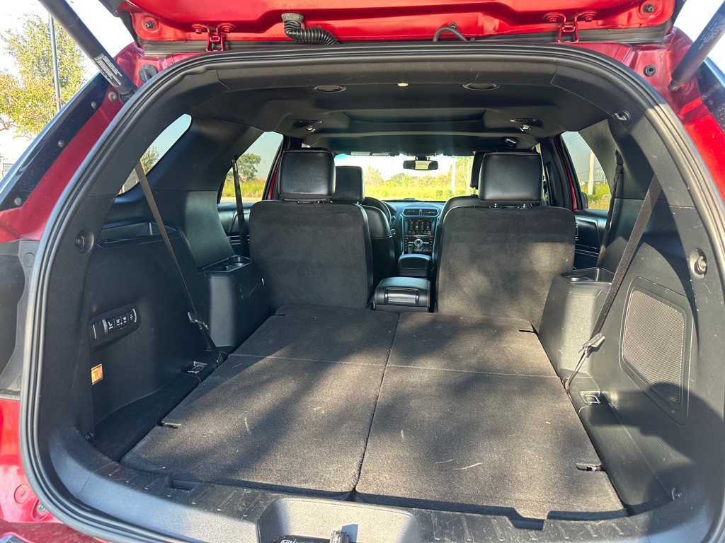 2018 Ford Explorer Image 18