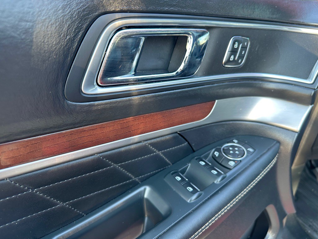 2018 Ford Explorer Image 26