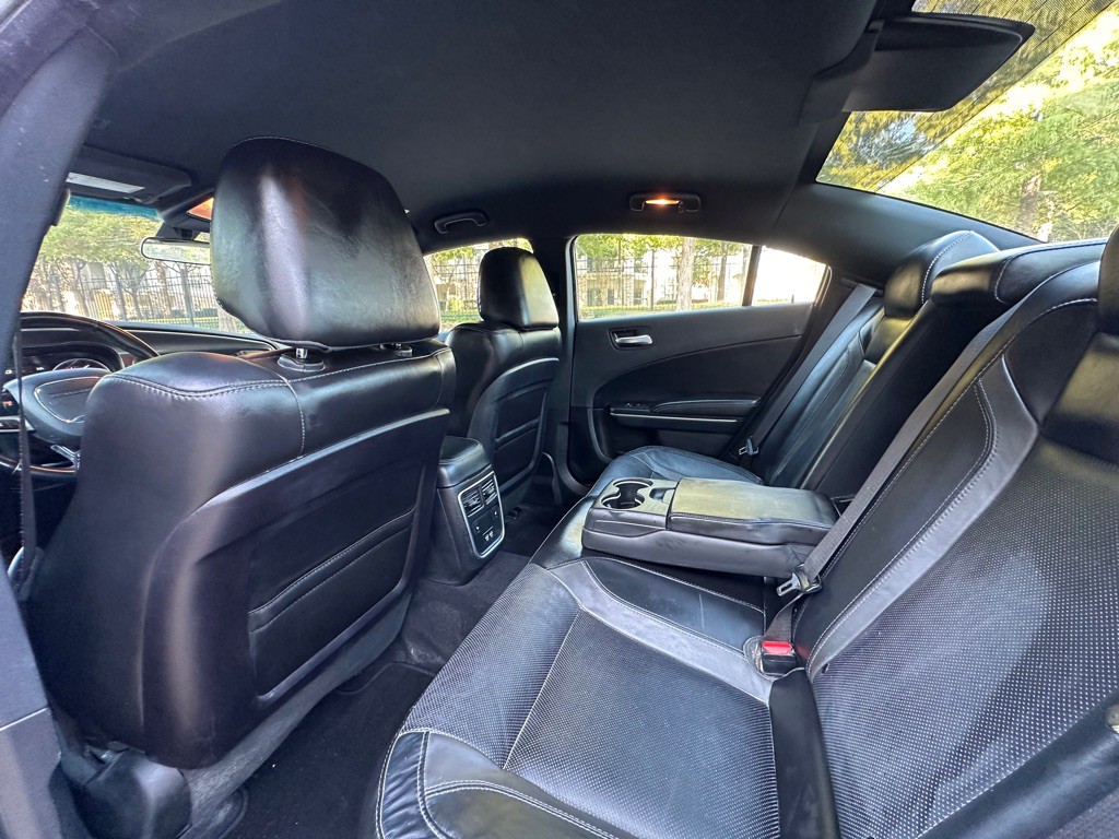 2020 Dodge Charger Image 24