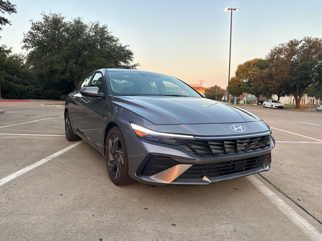 2025 Hyundai Elantra Image 20