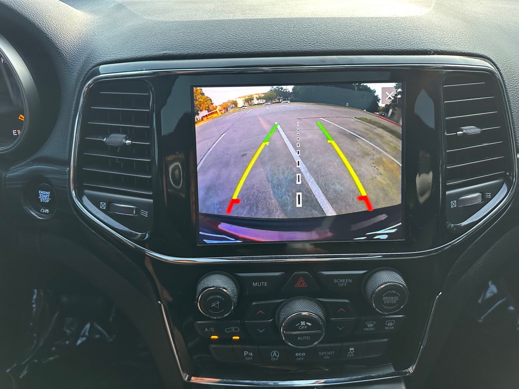 2020 Jeep Grand Cherokee Image 28