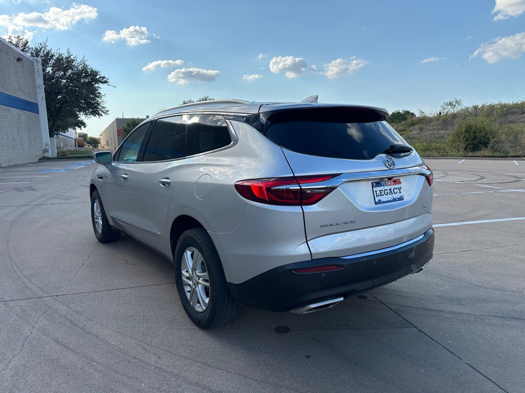 2021 Buick Enclave Image 14