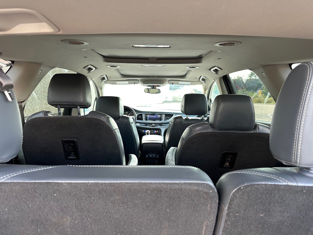 2021 Buick Enclave Image 17