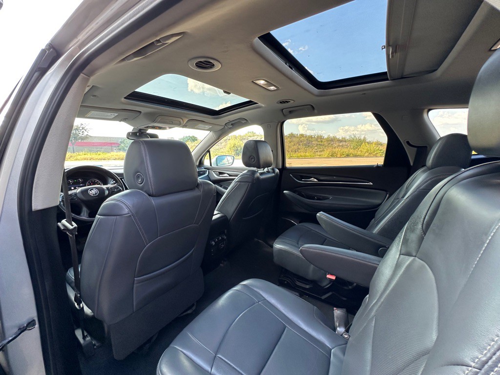 2021 Buick Enclave Image 24