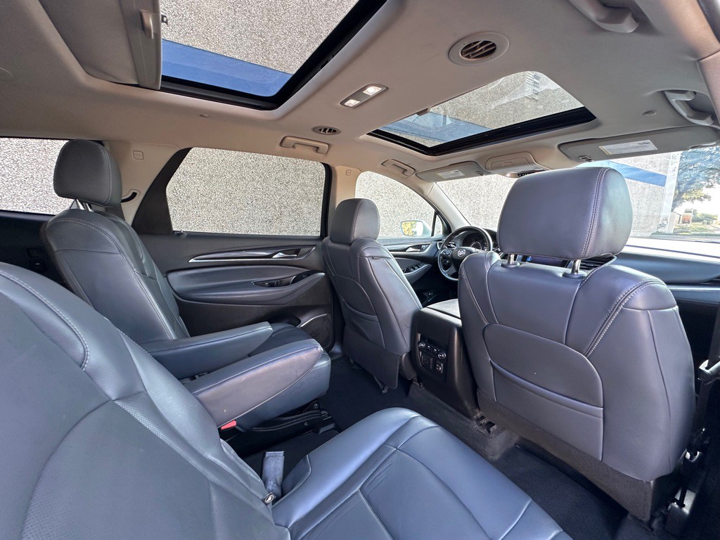 2021 Buick Enclave Image 26