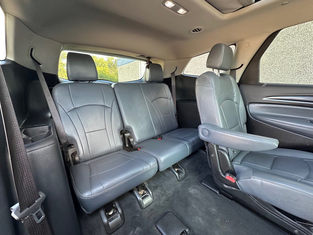 2021 Buick Enclave Image 27