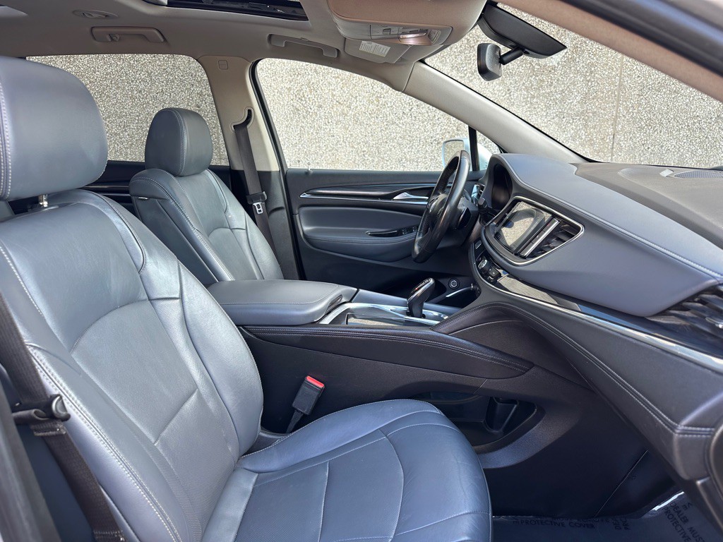 2021 Buick Enclave Image 28