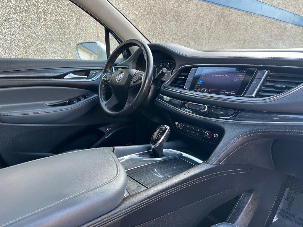 2021 Buick Enclave Image 29