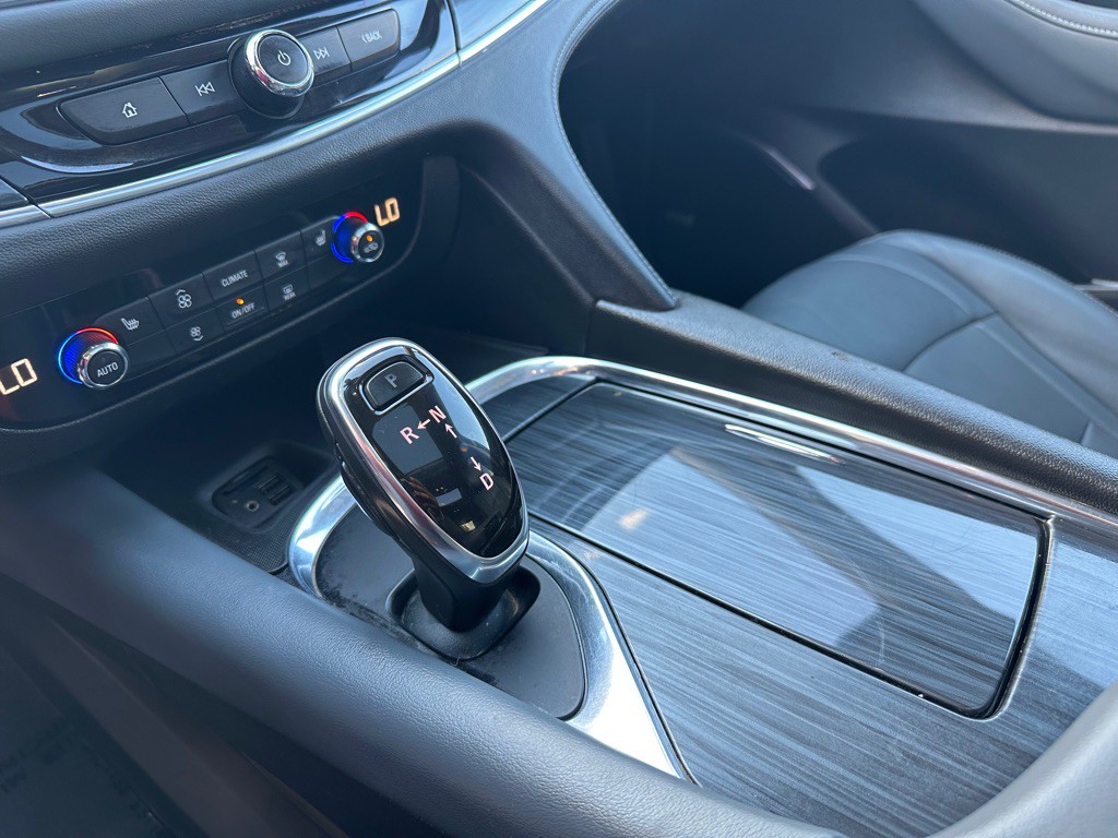 2021 Buick Enclave Image 30