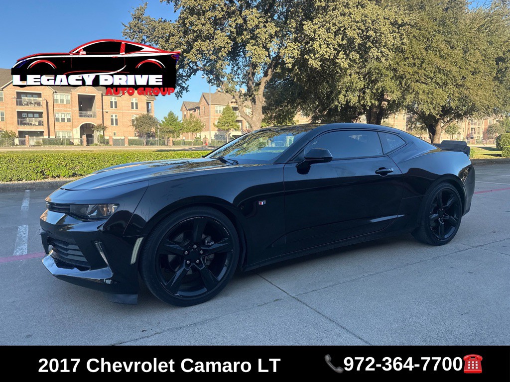 2017 Chevrolet Camaro Image 3