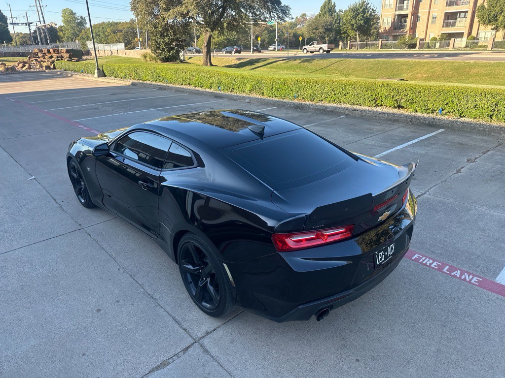 2017 Chevrolet Camaro Image 16