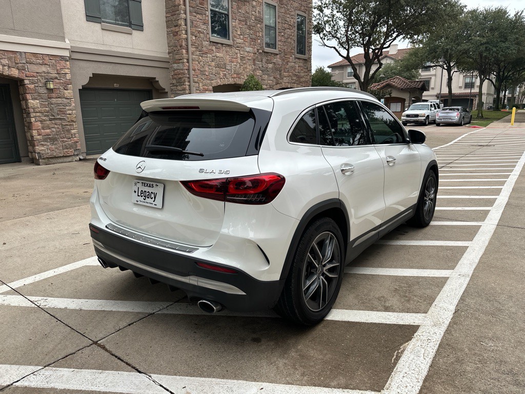 2023 Mercedes-Benz GLA-Class Image 17