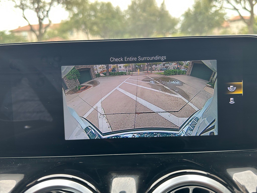 2023 Mercedes-Benz GLA-Class Image 31