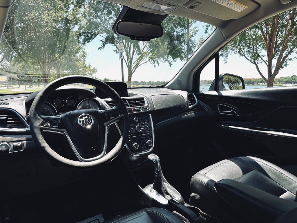 2016 Buick Enclave Image 17