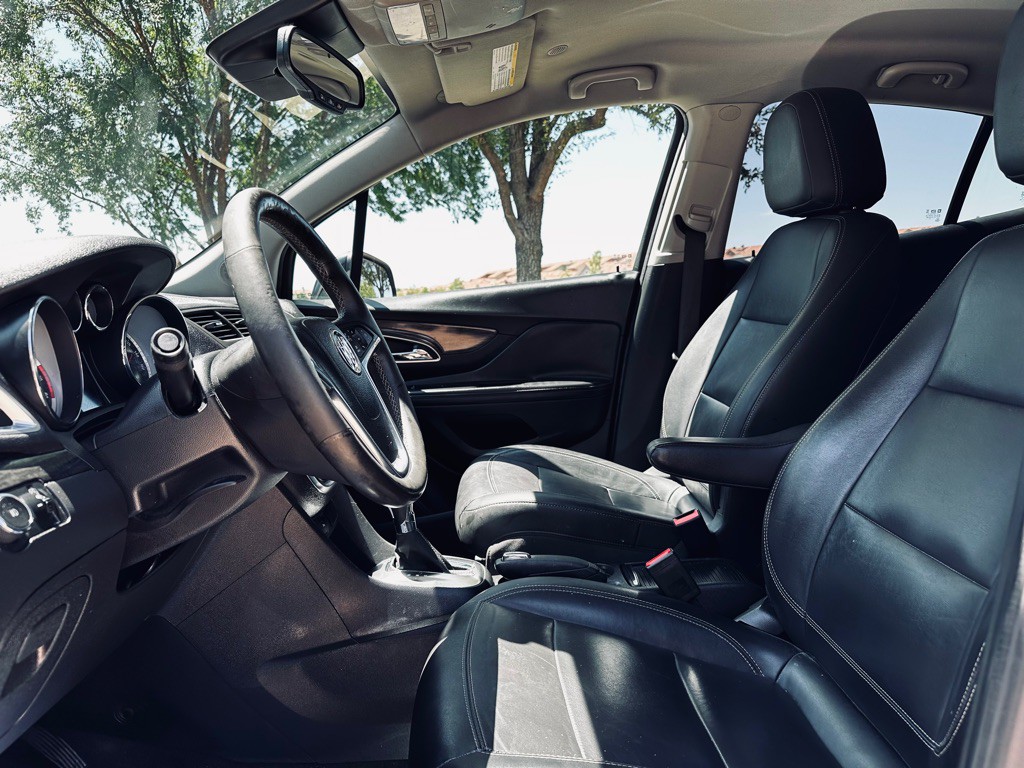 2016 Buick Enclave Image 18