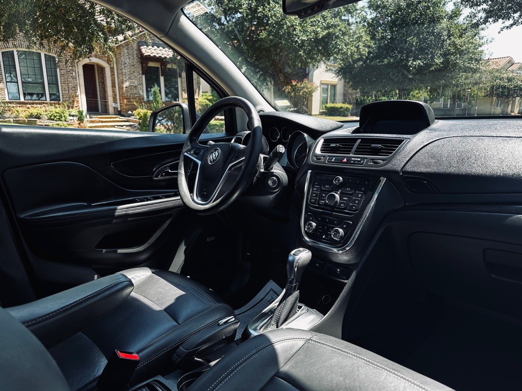 2016 Buick Enclave Image 23