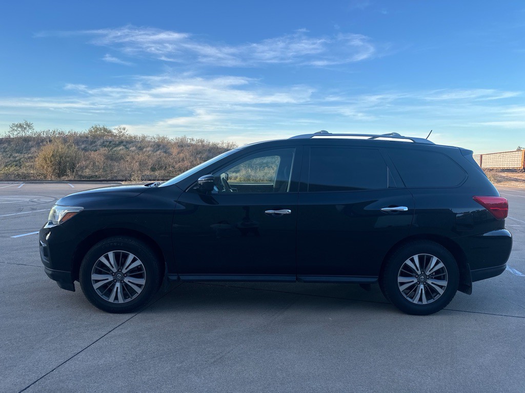 2018 Nissan Pathfinder Image 13