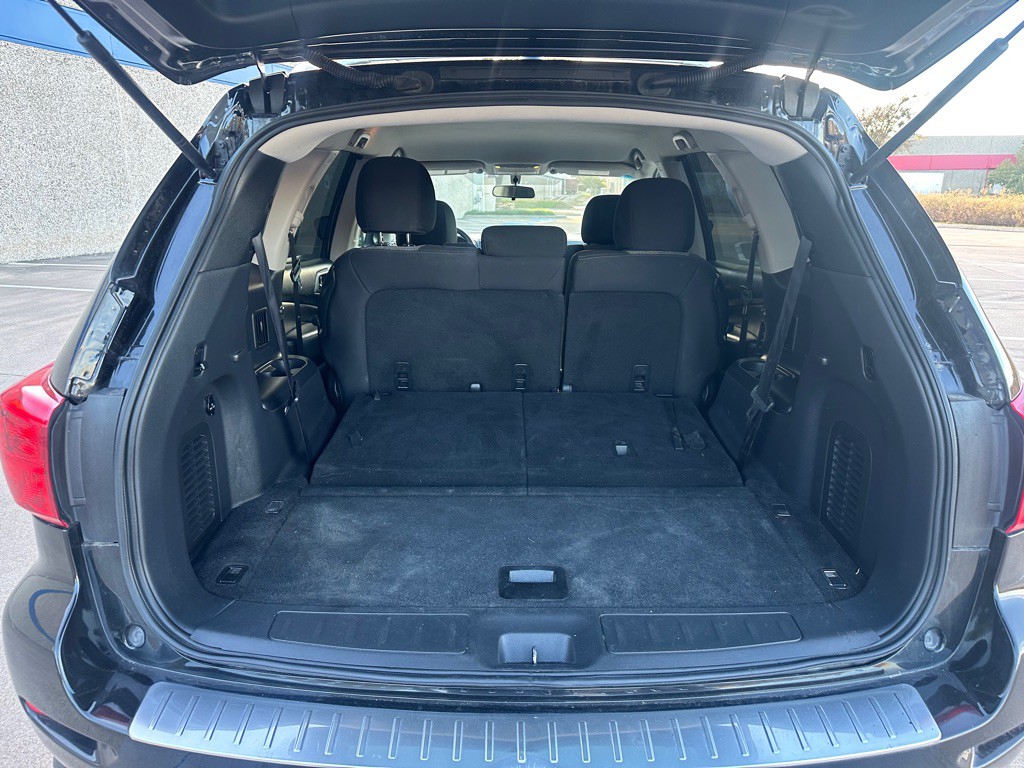 2018 Nissan Pathfinder Image 16