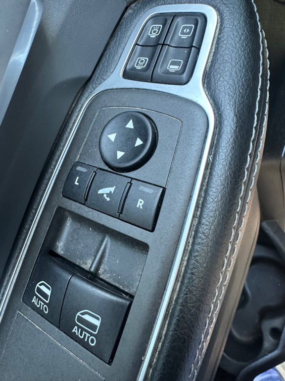 2023 RAM 2500 Image 27