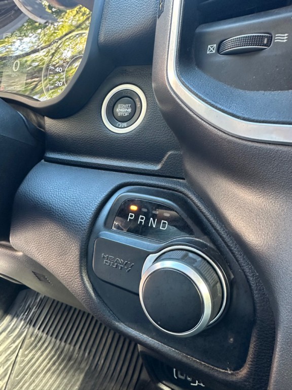 2023 RAM 2500 Image 33