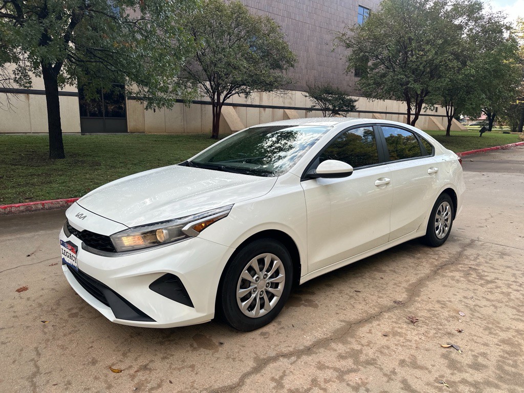 2022 Kia Forte Image 7