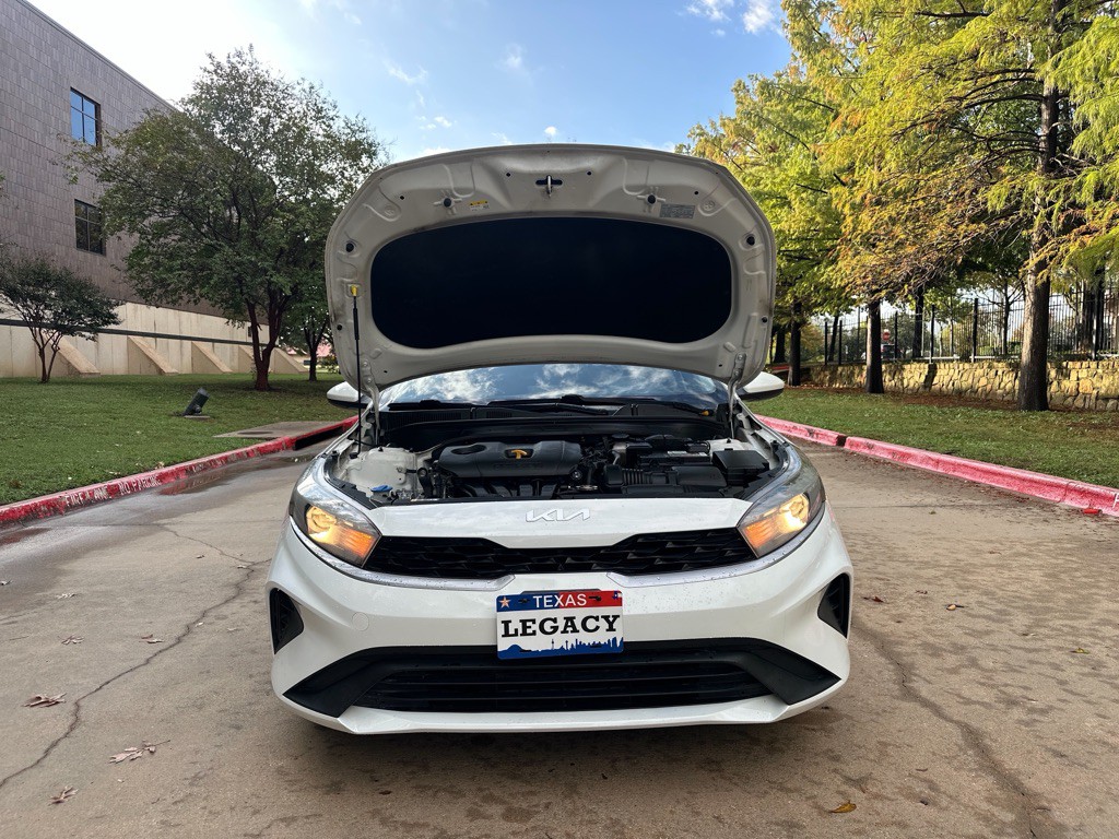 2022 Kia Forte Image 10