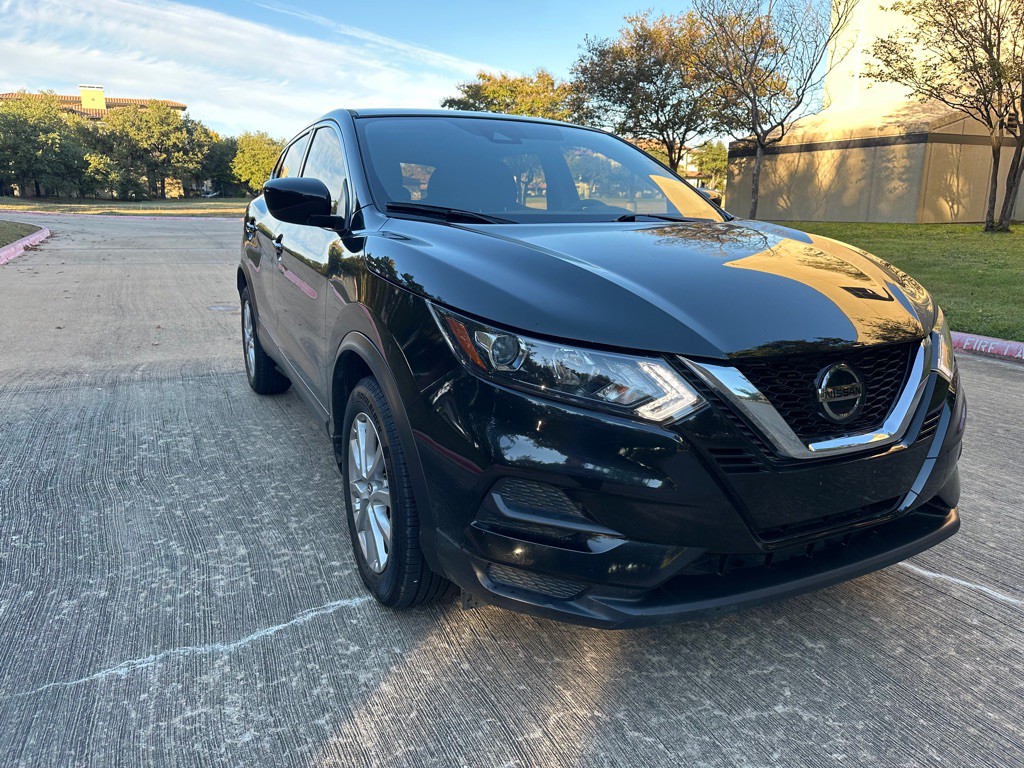 2022 Nissan Rogue Image 21