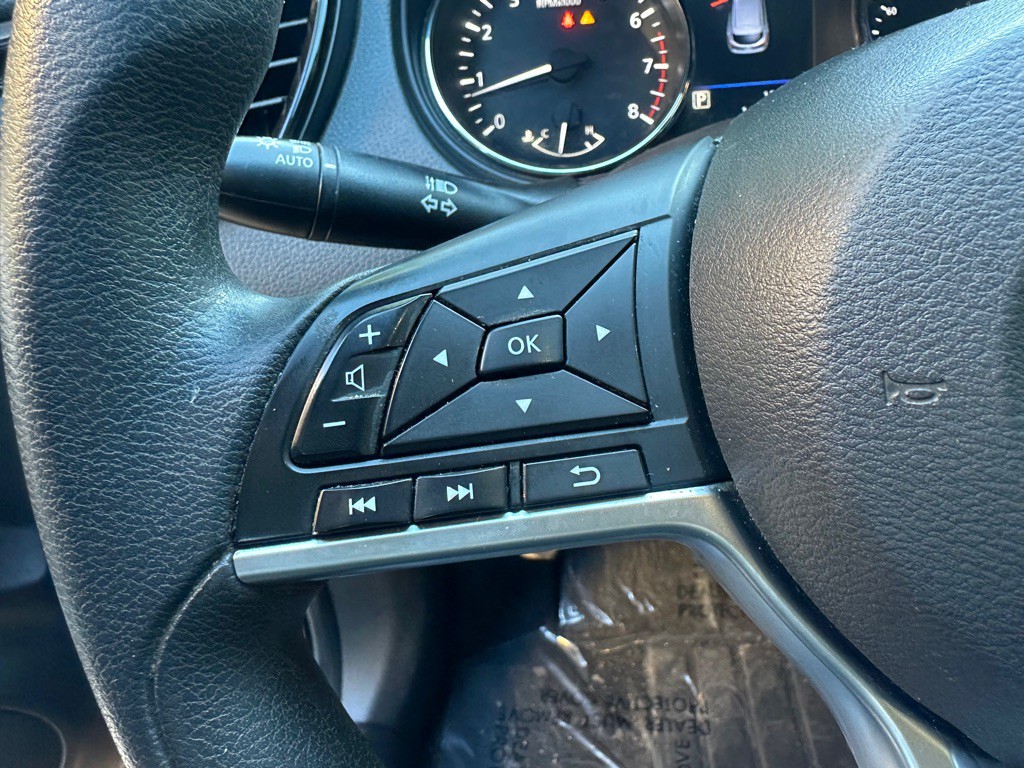 2022 Nissan Rogue Image 31