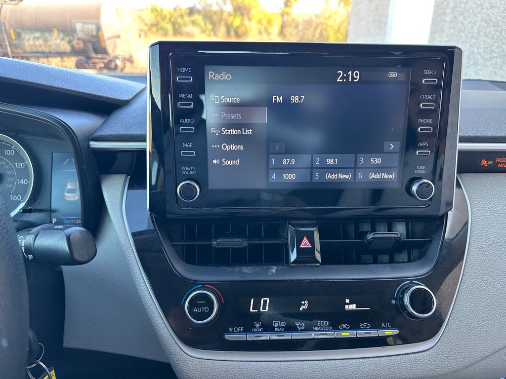 2020 Toyota Corolla Image 25