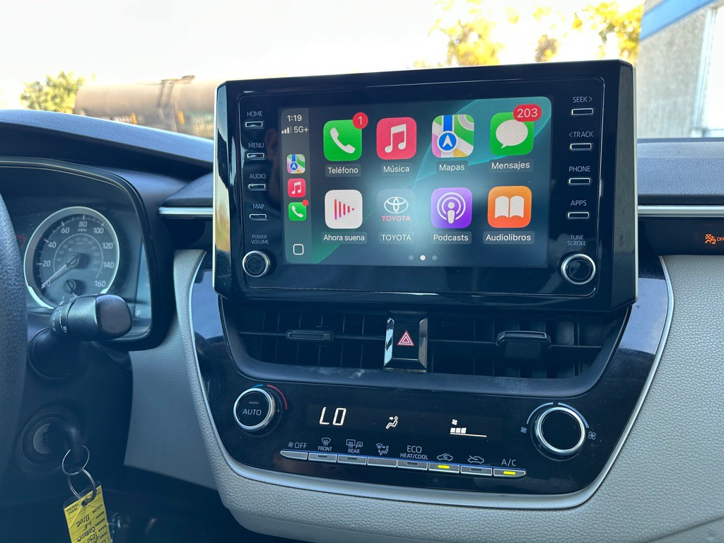 2020 Toyota Corolla Image 26