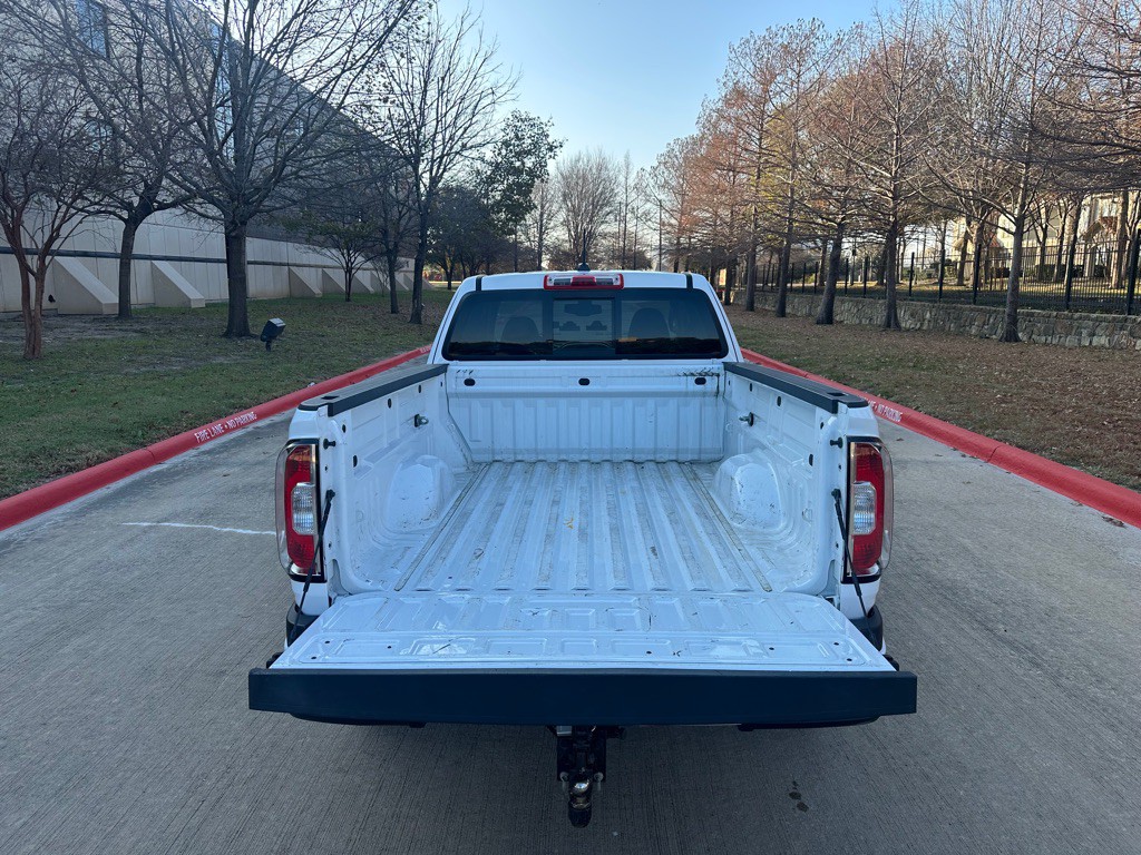 2022 GMC Canyon Image 16