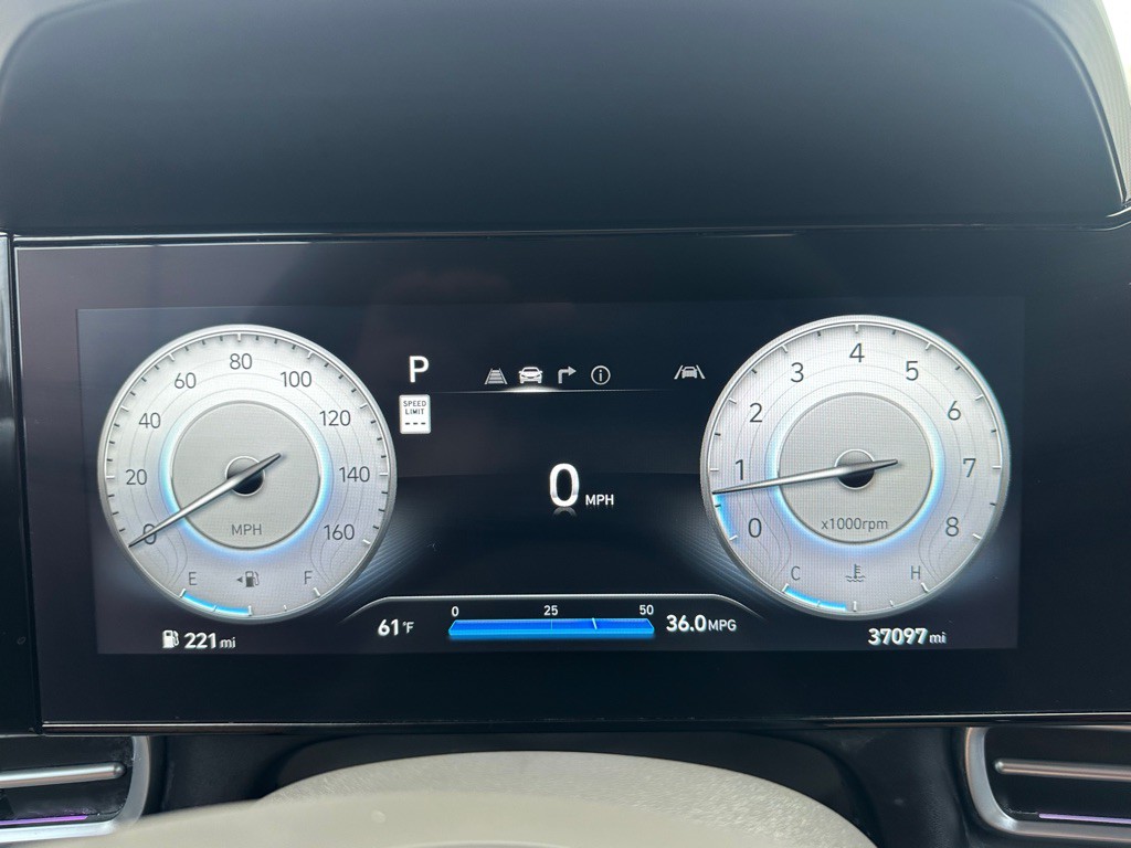 2024 Hyundai Elantra Image 30