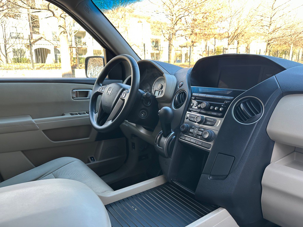 2015 Honda Pilot Image 26