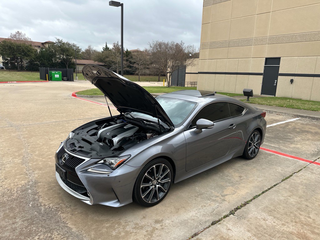 2017 Lexus RC Image 9