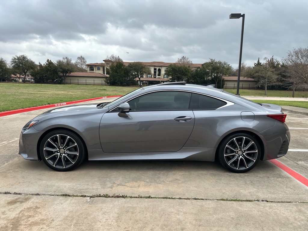 2017 Lexus RC Image 13