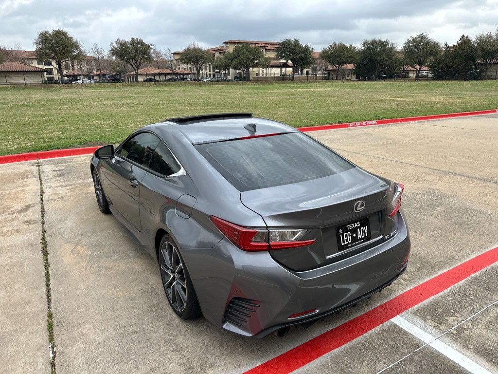 2017 Lexus RC Image 15