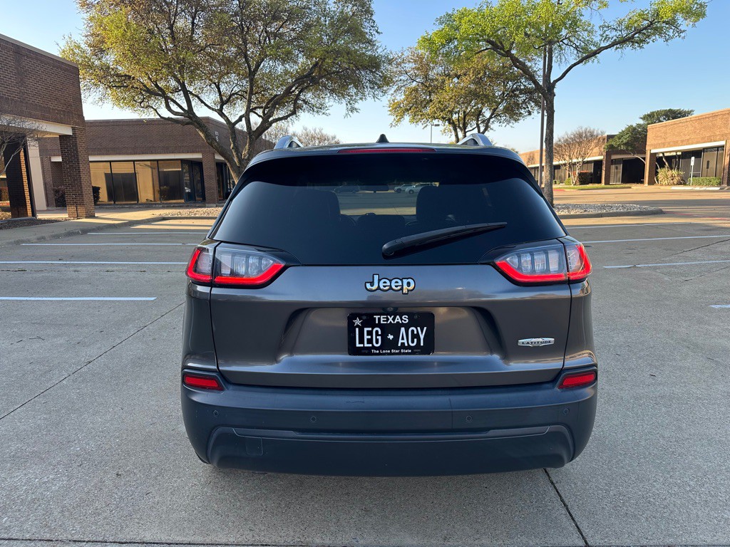 2019 Jeep Cherokee Image 14