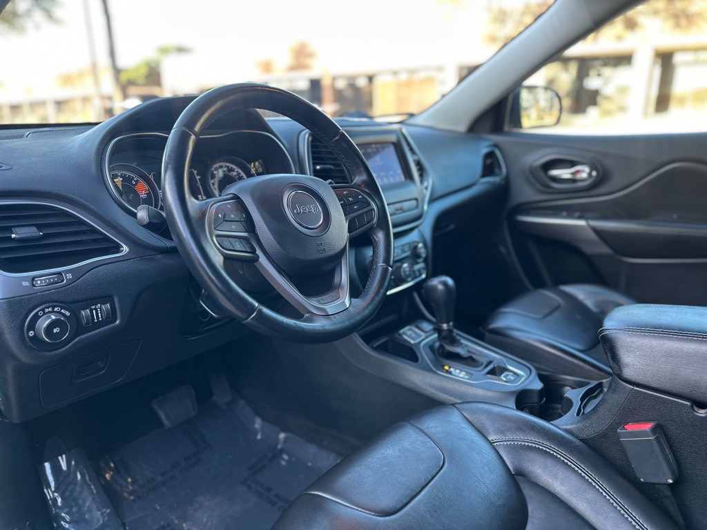 2019 Jeep Cherokee Image 20