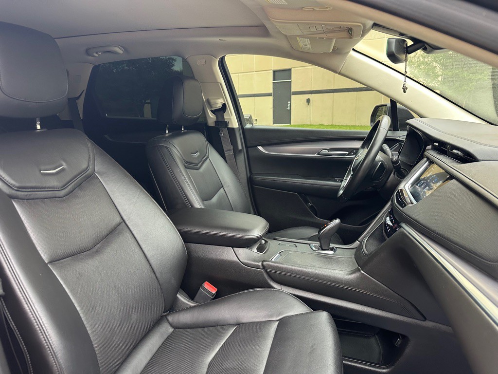2019 Cadillac XT5 Image 31