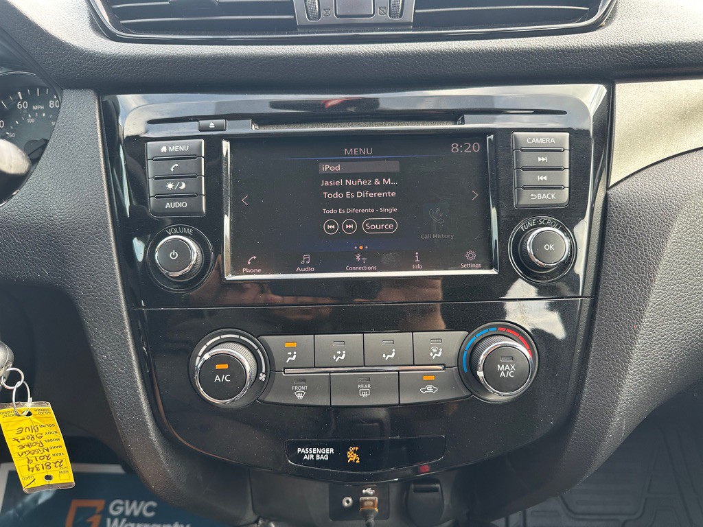 2019 Nissan Rogue Image 24