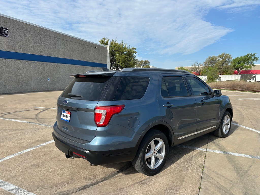 2019 Ford Explorer Image 16