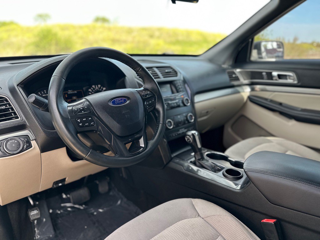 2019 Ford Explorer Image 20