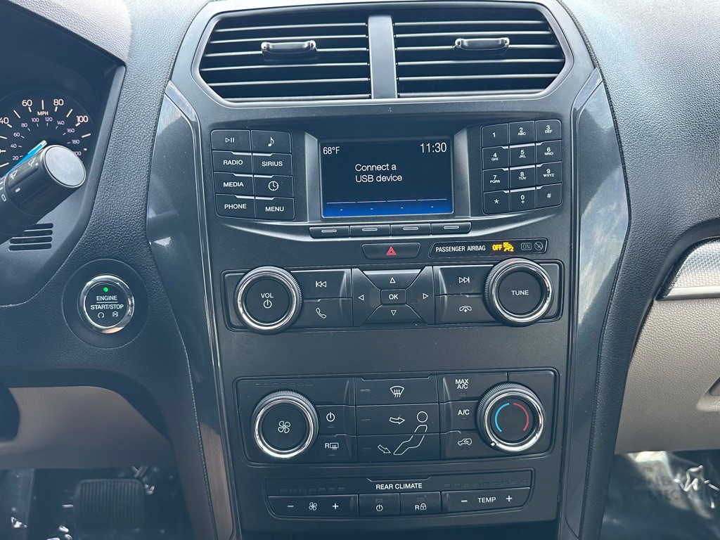2019 Ford Explorer Image 25