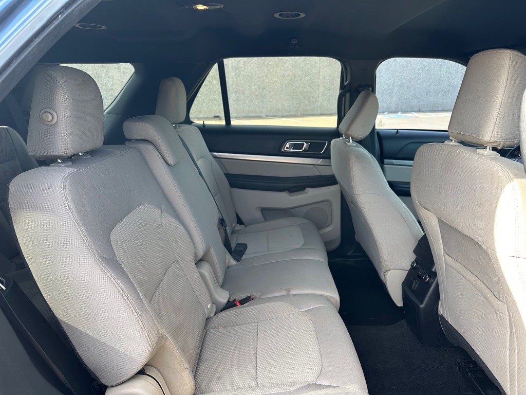 2019 Ford Explorer Image 27