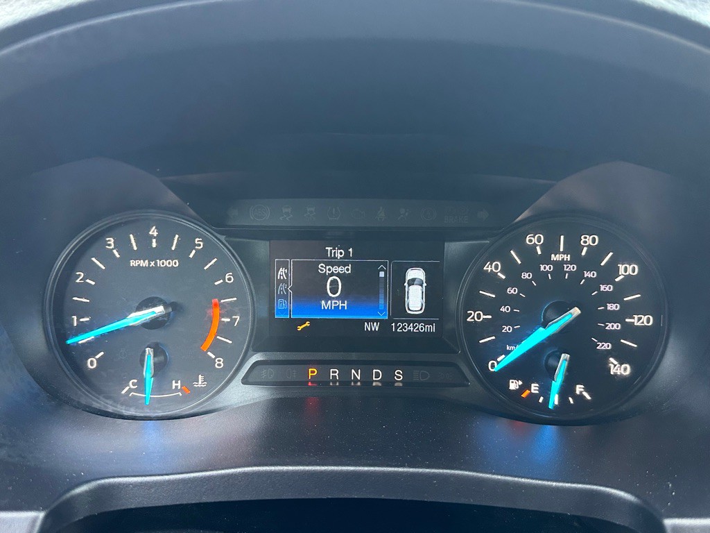 2019 Ford Explorer Image 30