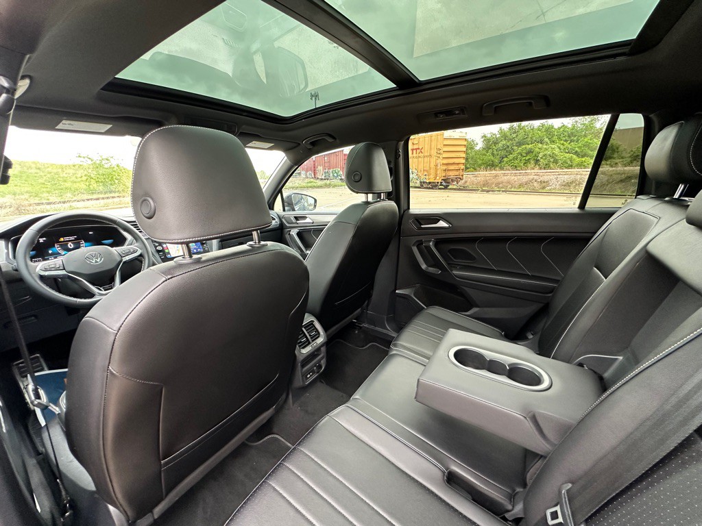 2023 Volkswagen Tiguan Image 25