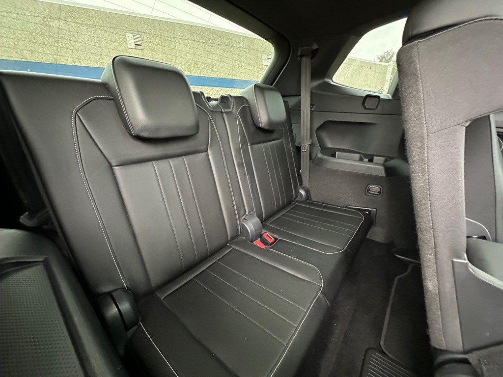 2023 Volkswagen Tiguan Image 30